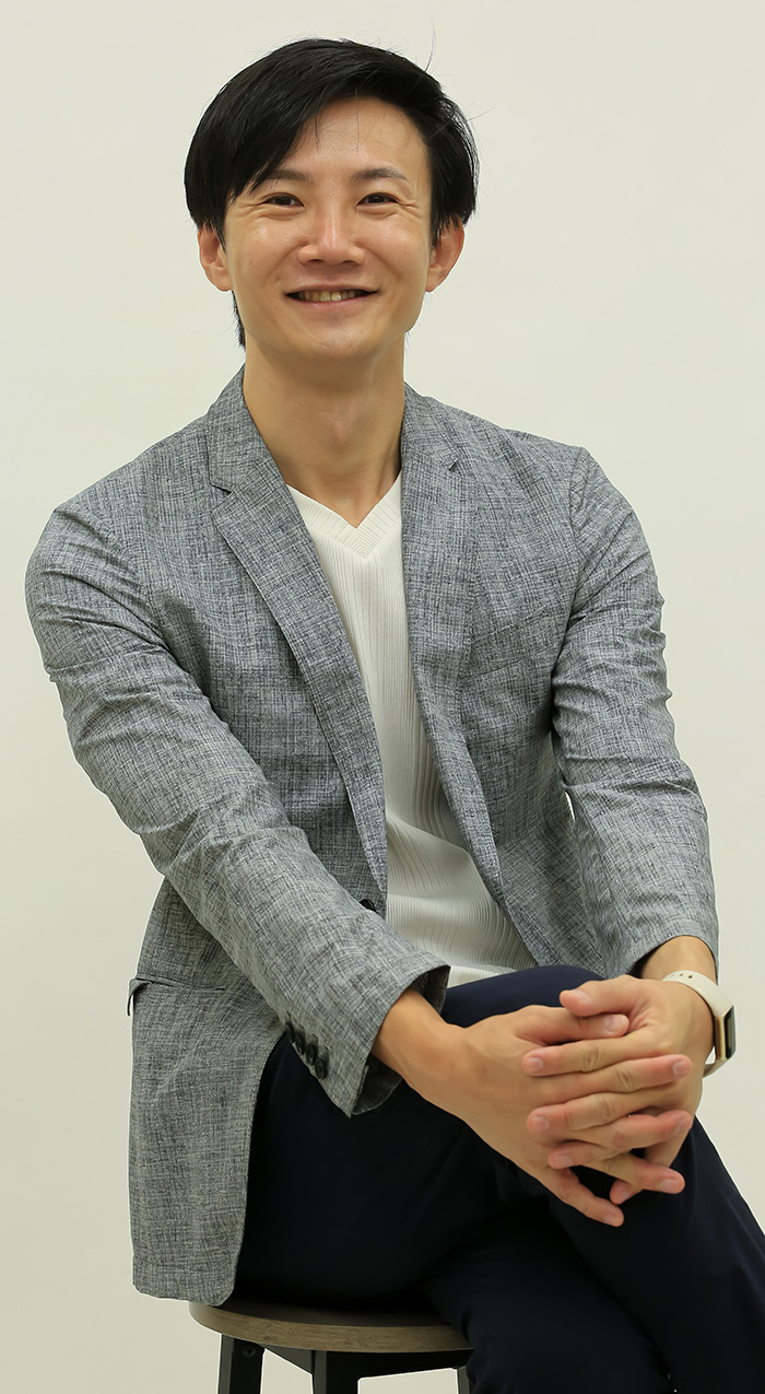 池田　朋弘